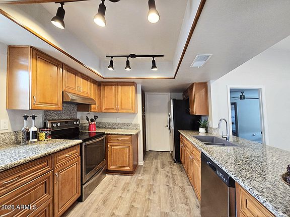 5th image of 2326 W STOTTLER Drive