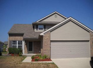 13600 Milton Dr, Belleville, MI 48111