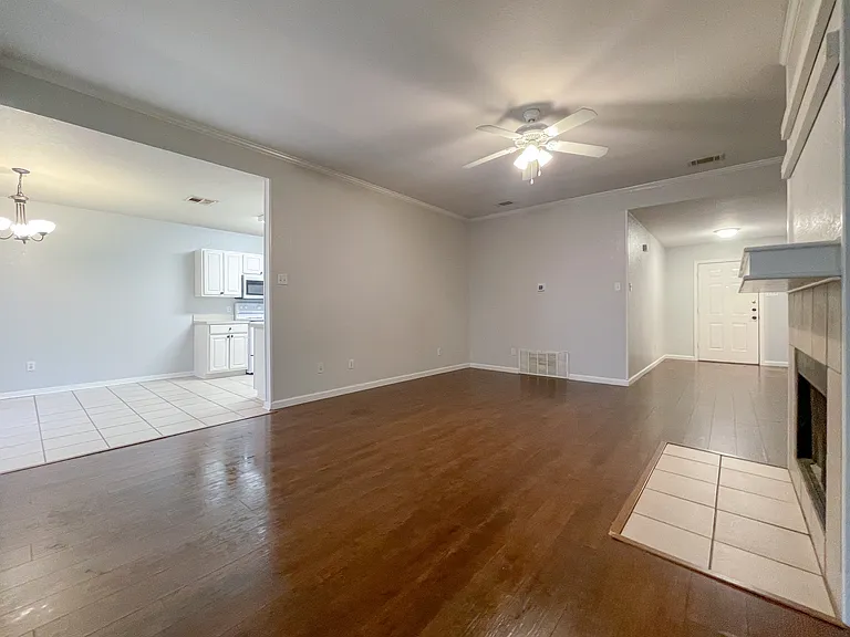 10145 Valencia Dr #A — Photo 5