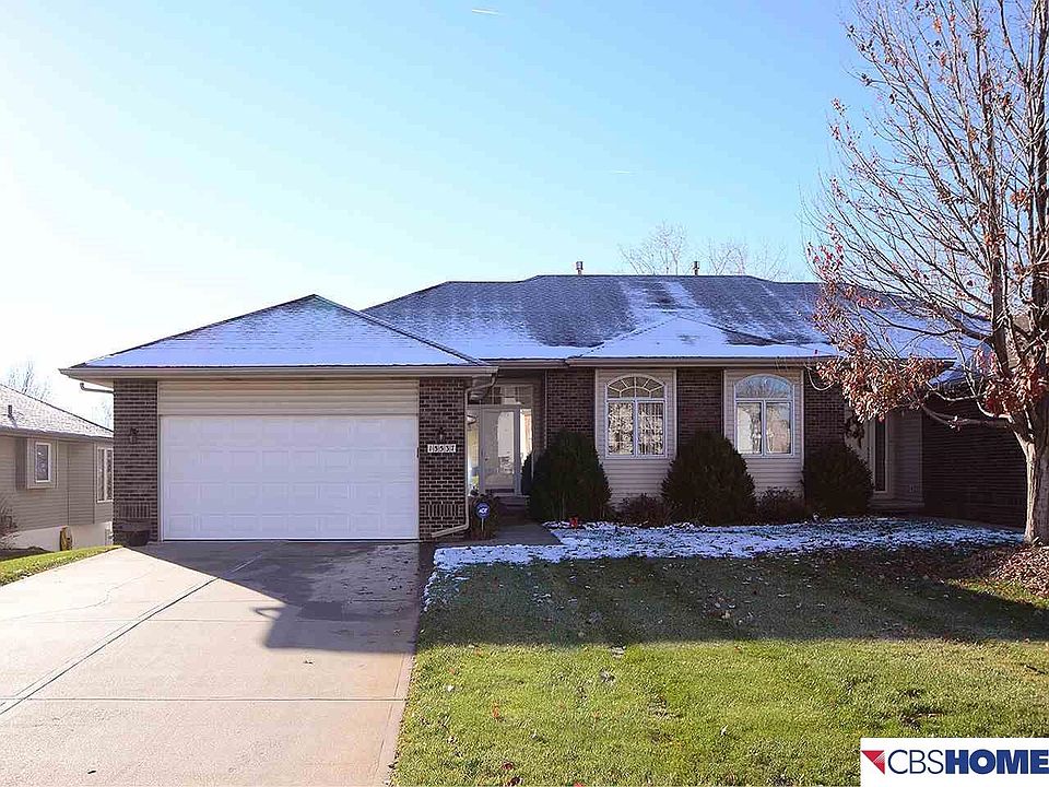 1st image of 15537 Burdette St