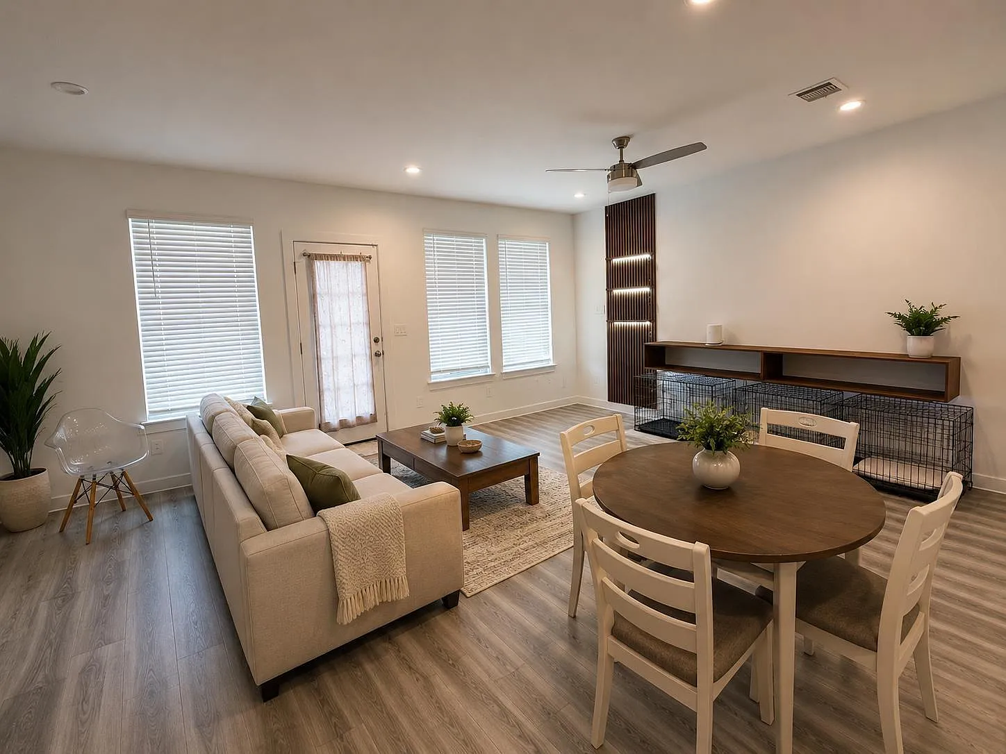 3 bed, 2.5 bath, 1979 sqft, $2,400 — Photo 4