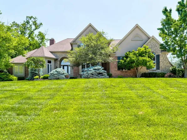 7014 Beech Hollow Dr, Cincinnati, OH 45236
