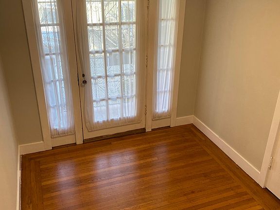 2nd image of 583 37th Ave