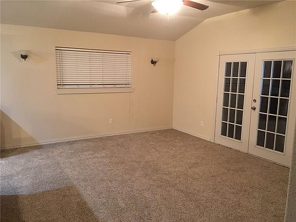 4th image of 503 Bayless Dr