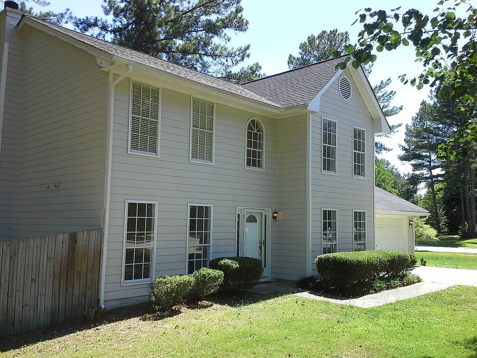 1st image of 3200 Trotters Walk Cir