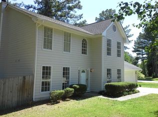 3200 Trotters Walk Cir, Snellville, GA 30078