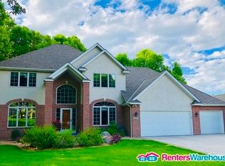 13990 42nd Ave N, Plymouth, MN 55446