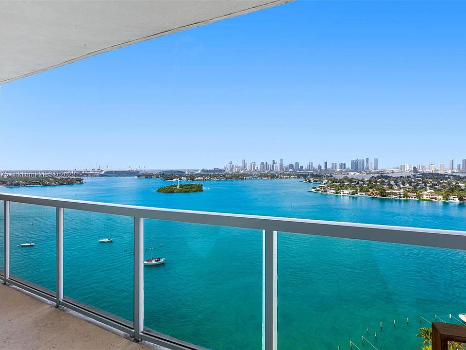 1st image of 9 Island Ave APT 2106