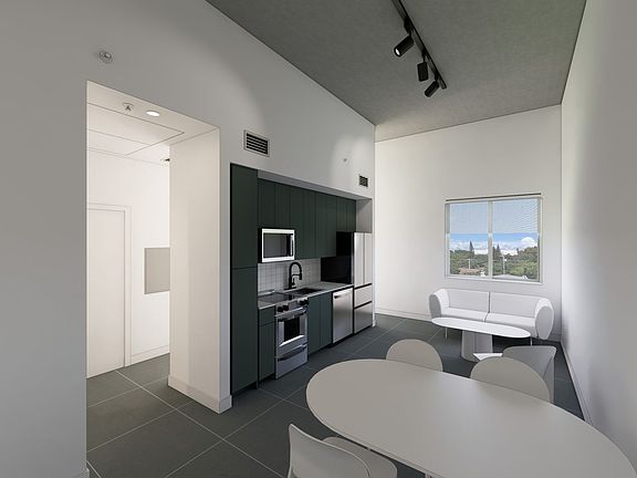 5th image of 315 NW 32nd St #4