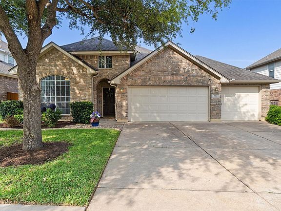 3rd image of 4212 Fairmeadow Dr