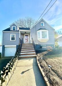 220 Parkland Ave, Lynn, MA, 01905