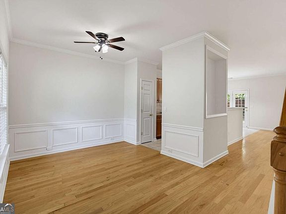 3rd image of 1378 Dukes Creek Dr NW