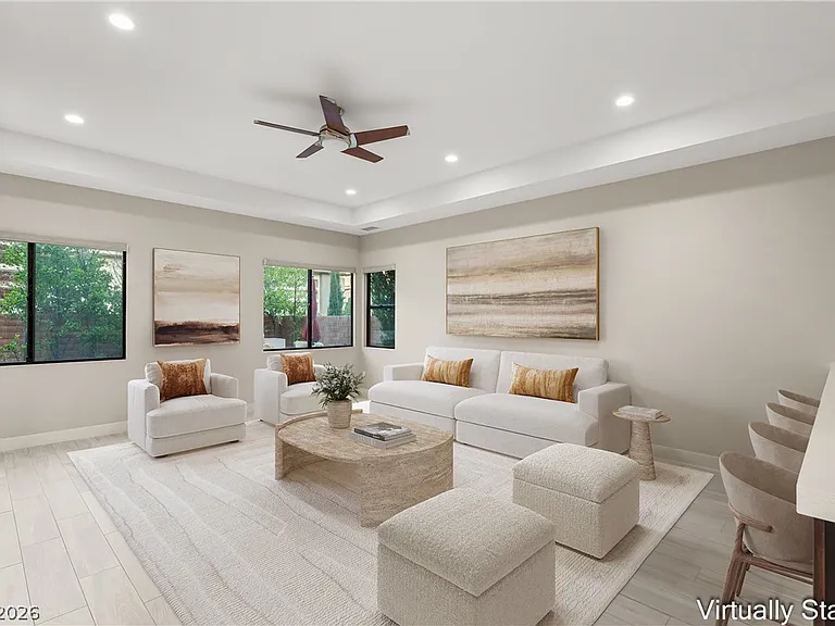 64 Grey Feather Dr — Photo 15