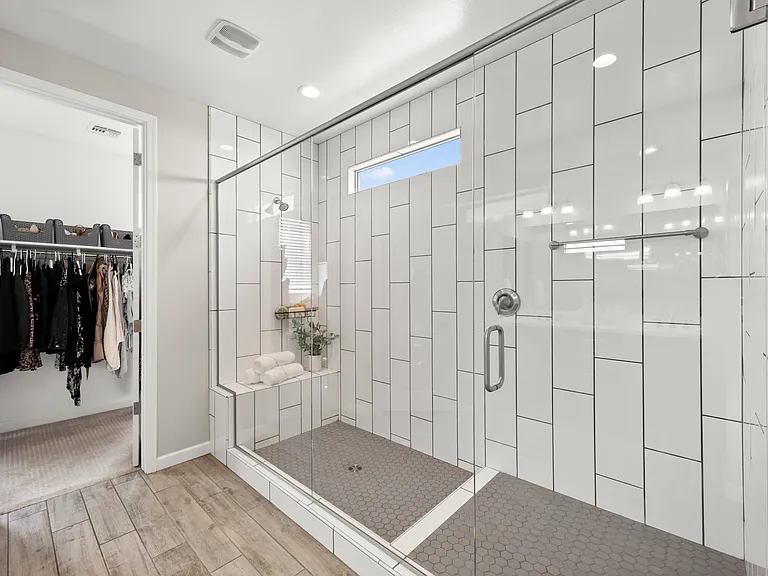 6504 E Rose Marie Ln — Photo 47