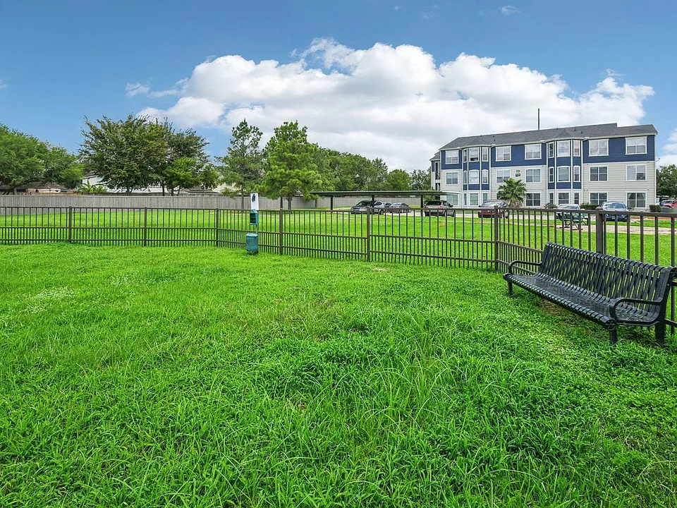 Bark Park at Towne West Apartments | Pet-Friendly Community in Houston, TX