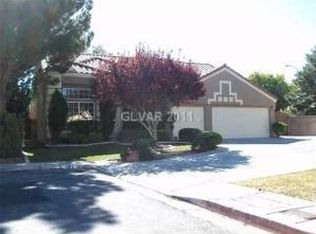 1011 Sleetridge Dr, Las Vegas, NV 89123