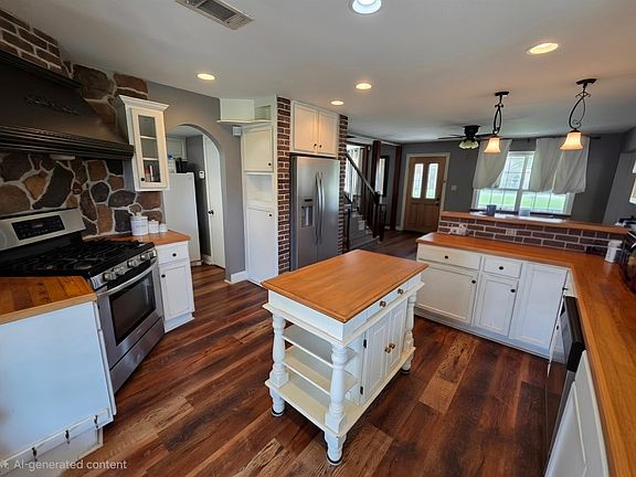 2nd image of 2730 Tealwood Dr