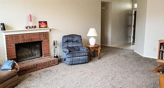5th image of 7449 Bear Lake Dr