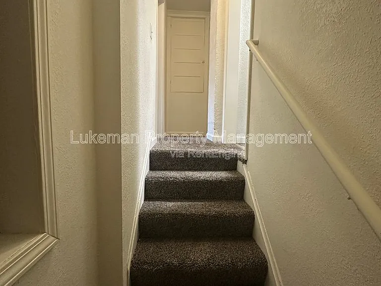 1315 Mills St #2 — Photo 7