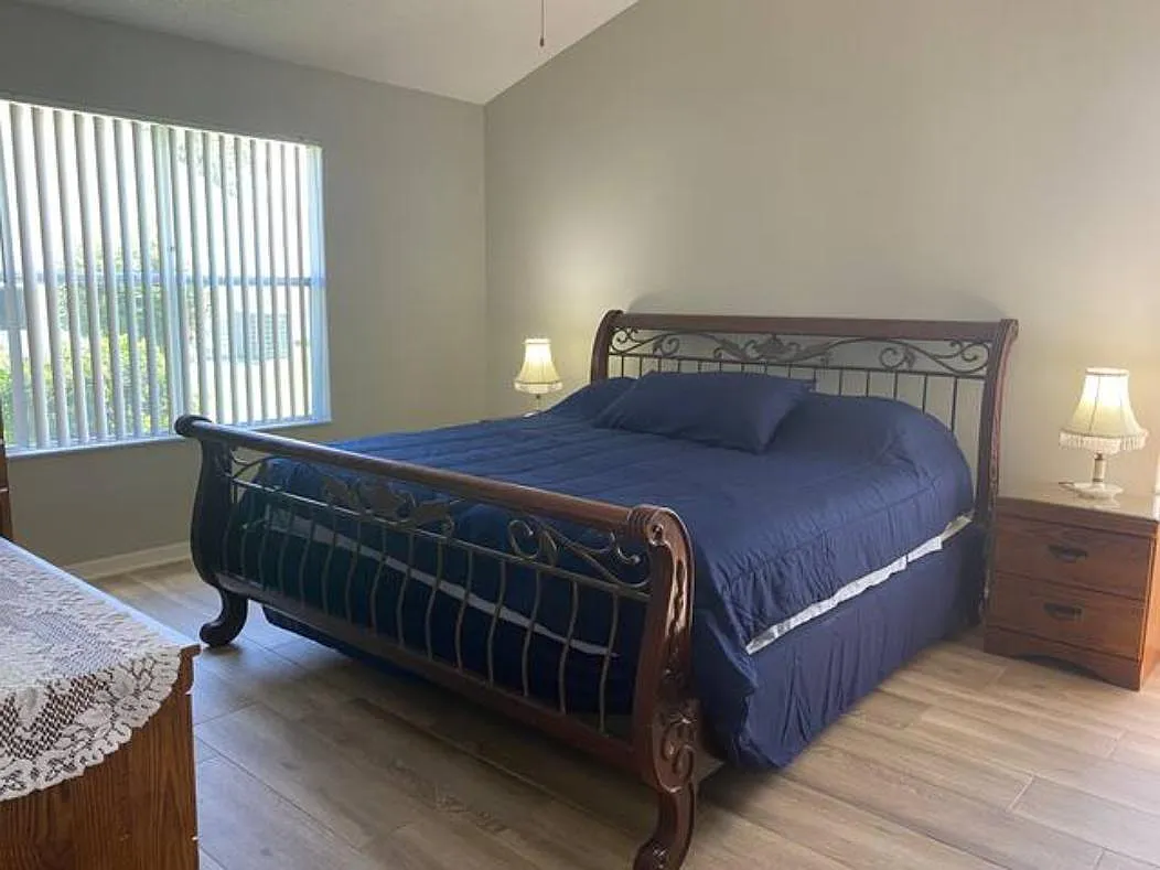 3 bed, 1486 sqft, $2,400 — Photo 2