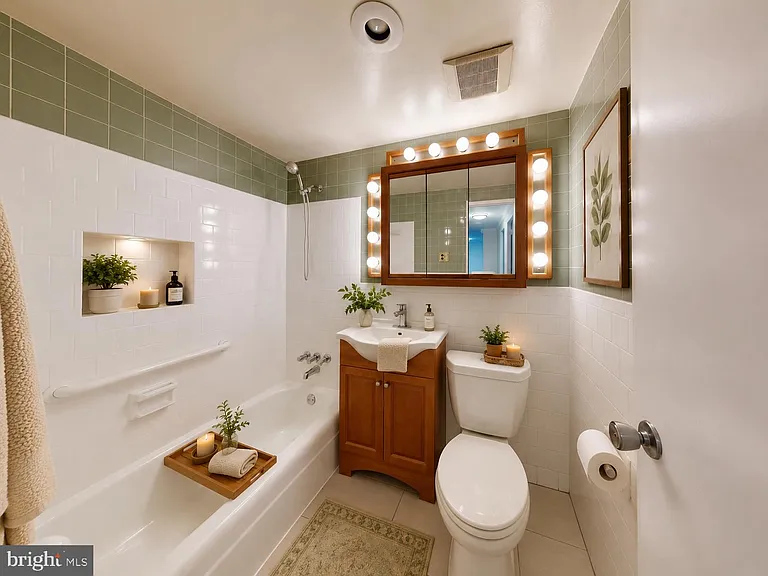 4600 Duke St #701 — Photo 11
