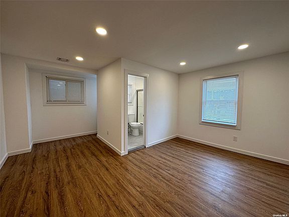 4th image of 298 Main St Unit 1