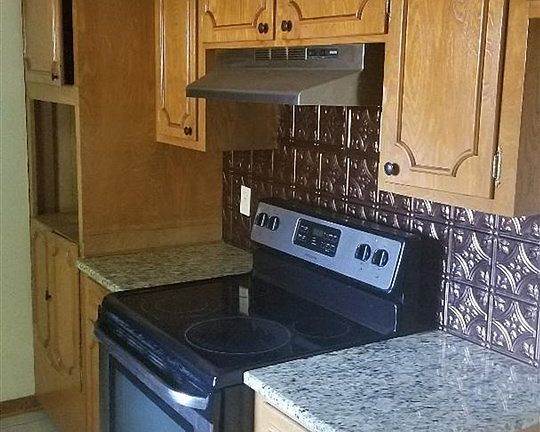 2nd image of 1156 Winnrose St
