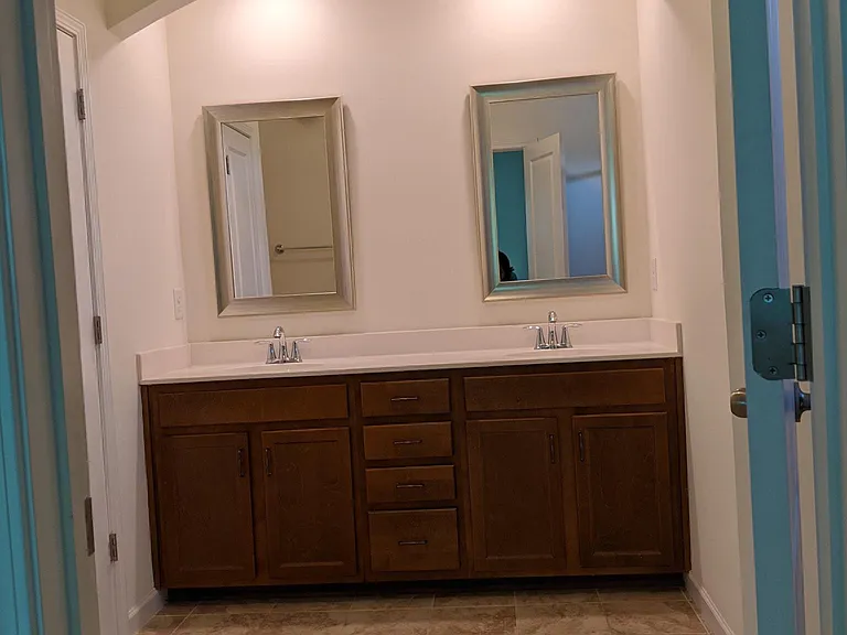 1137 Lookout Ridge Rd — Photo 6