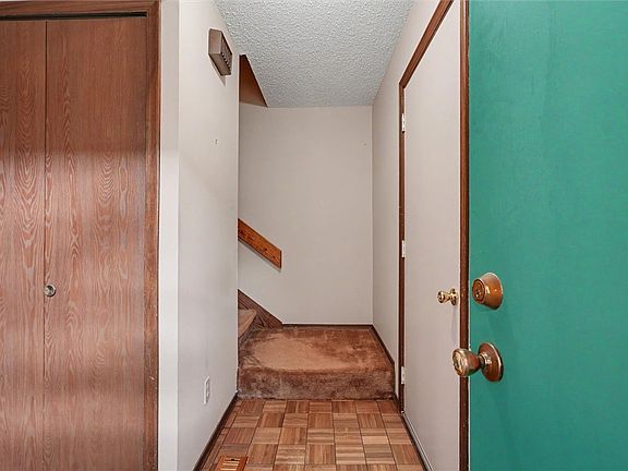 5th image of 1214 Lancaster Dr