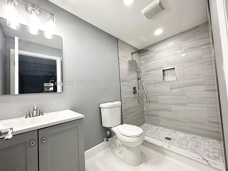 1413 Carlson Dr — Photo 8