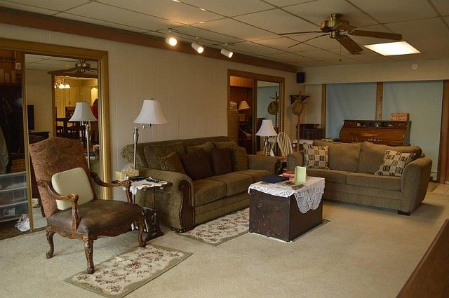 1st image of 7 Orr Ln