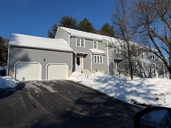 2nd image of 147 Laurelwood Dr Unit 147