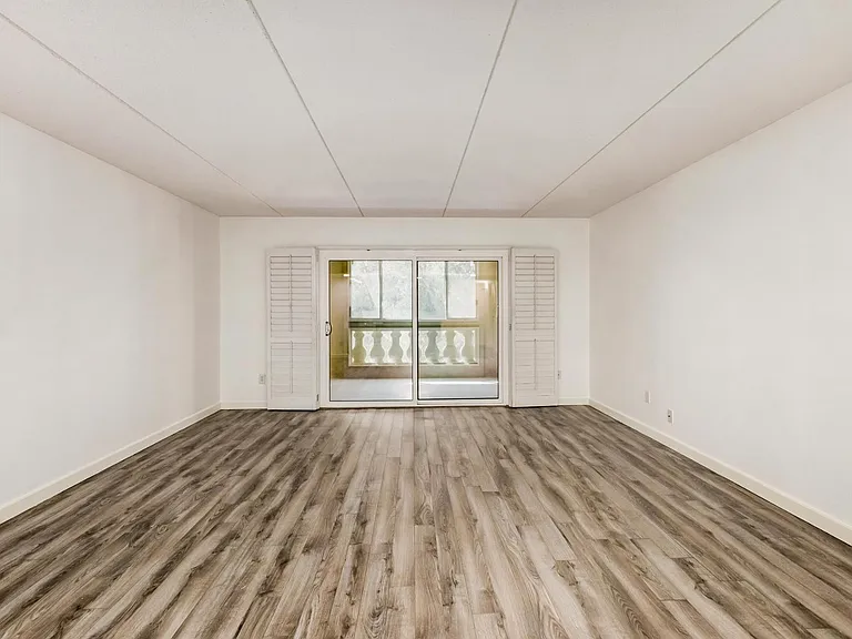 7950 E Camelback Rd #305 — Photo 7
