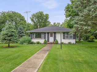 2617 Chevy Chase Dr, Joliet, IL 60435