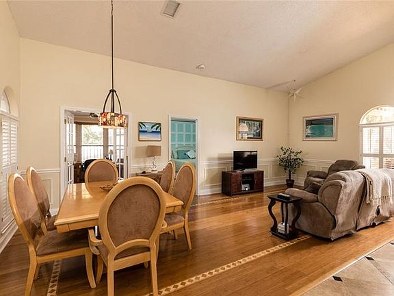 4th image of 5212 White Sand Cir NE
