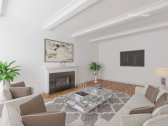 3rd image of 136 E 64th St APT 9E