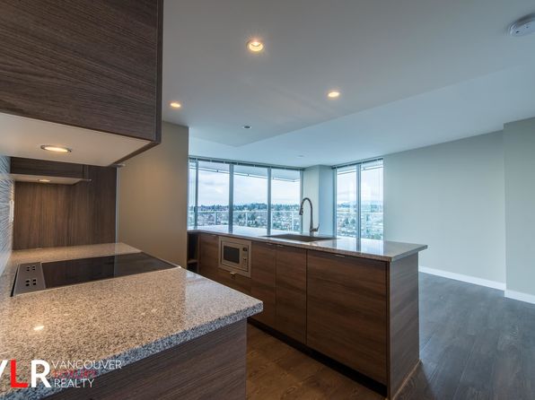 2 bedroom rental in Vancouver — photo 3