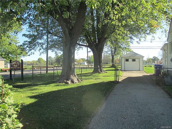 5th image of 73 Knox Ave