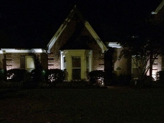 3rd image of 3525 Neyland Dr