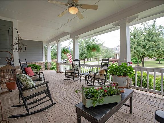 4th image of 411 Copper Cir