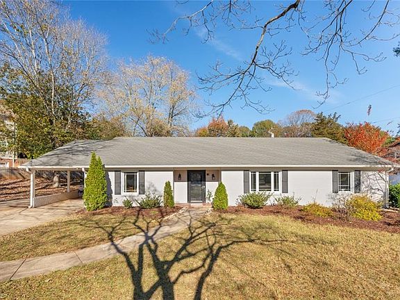 2nd image of 3615 Herchel Ln