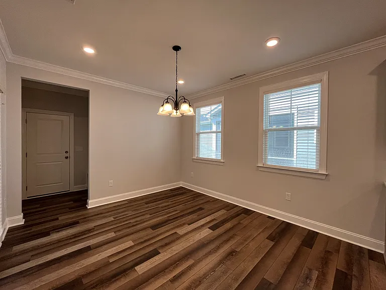 140 Edge Of Auburn Blvd — Photo 20
