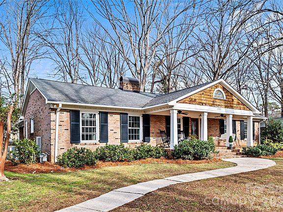 2nd image of 233 Chiswick Rd