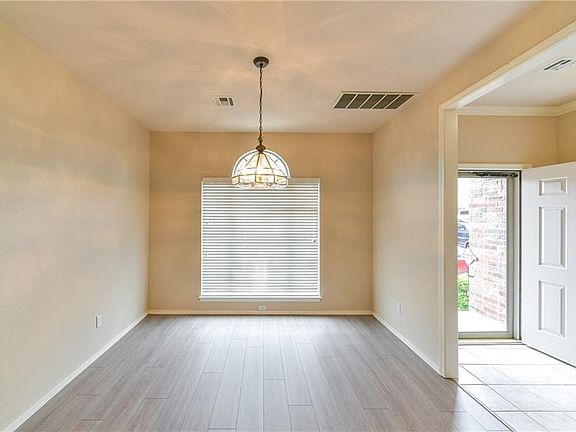 4th image of 4514 NW 25th Pl