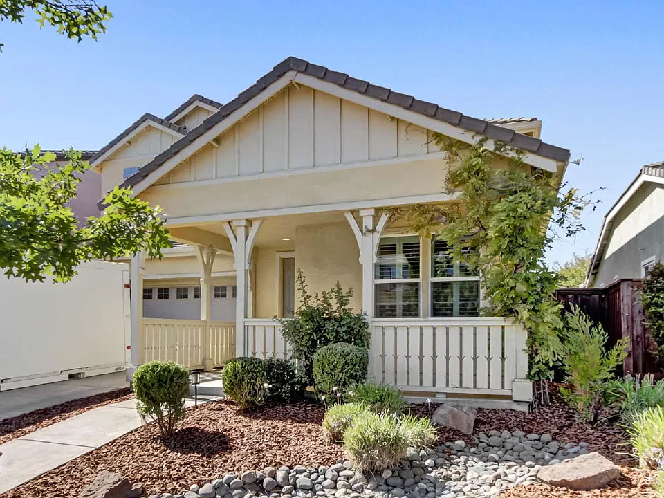 1836 Dunlap Pl