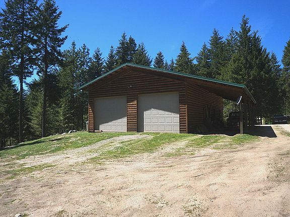 2bay Shop & Living Area