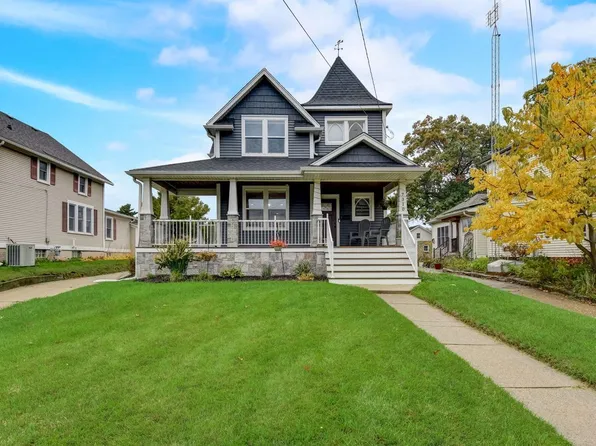 7310 7th AVENUE, Kenosha, WI 53143
