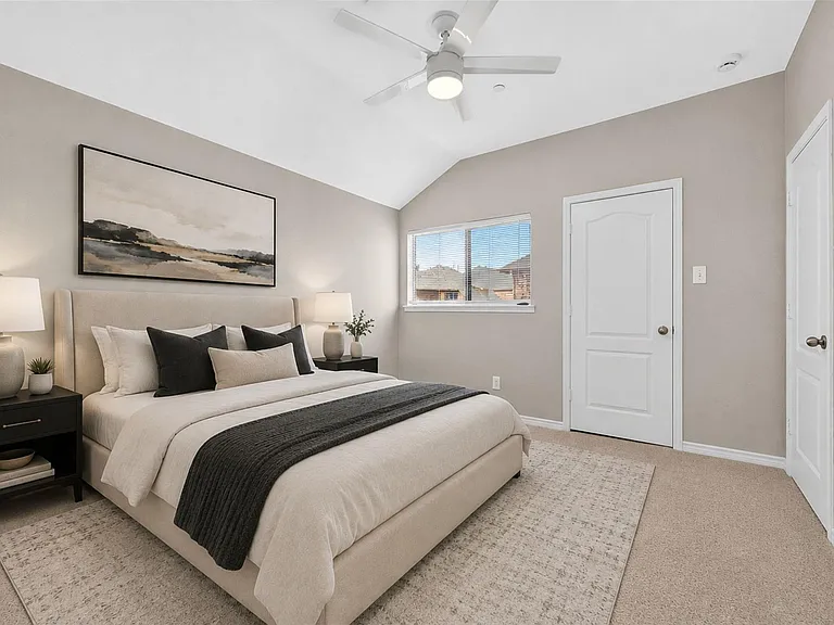 6837 Livorno Ln — Photo 20