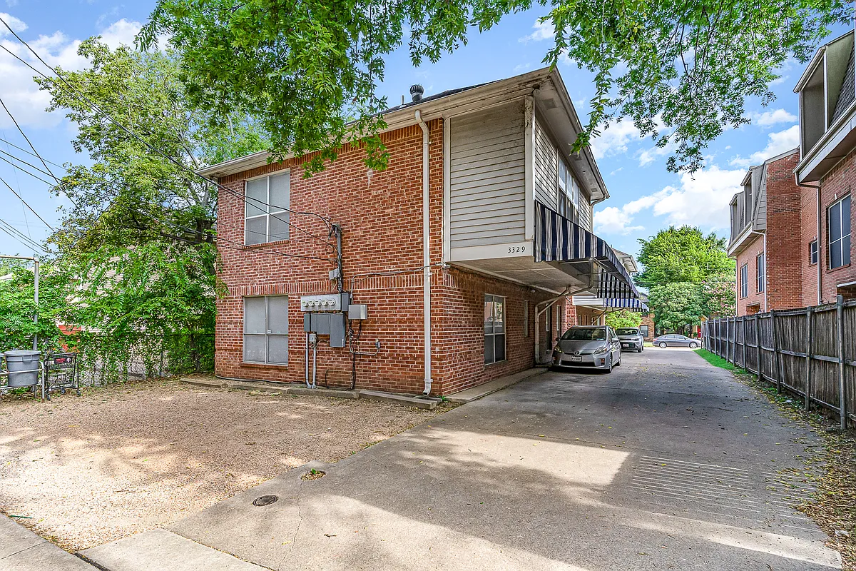 Building Photo - 3329 Rosedale Ave #21