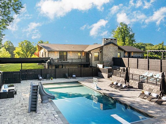 4th image of 5420 Lynch Ln